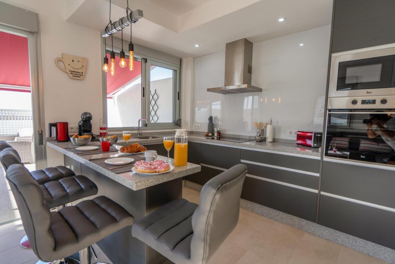 Luxurious With Large Terrace And Sea Views Tabaiba
