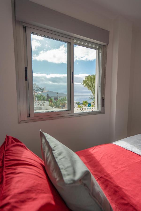 Luxurious With Large Terrace And Sea Views Apartamento *